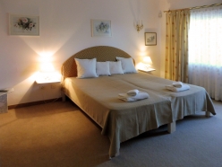 casa_terra_nova_doppelzimmer_ferienhaus_algarve_portugal_2